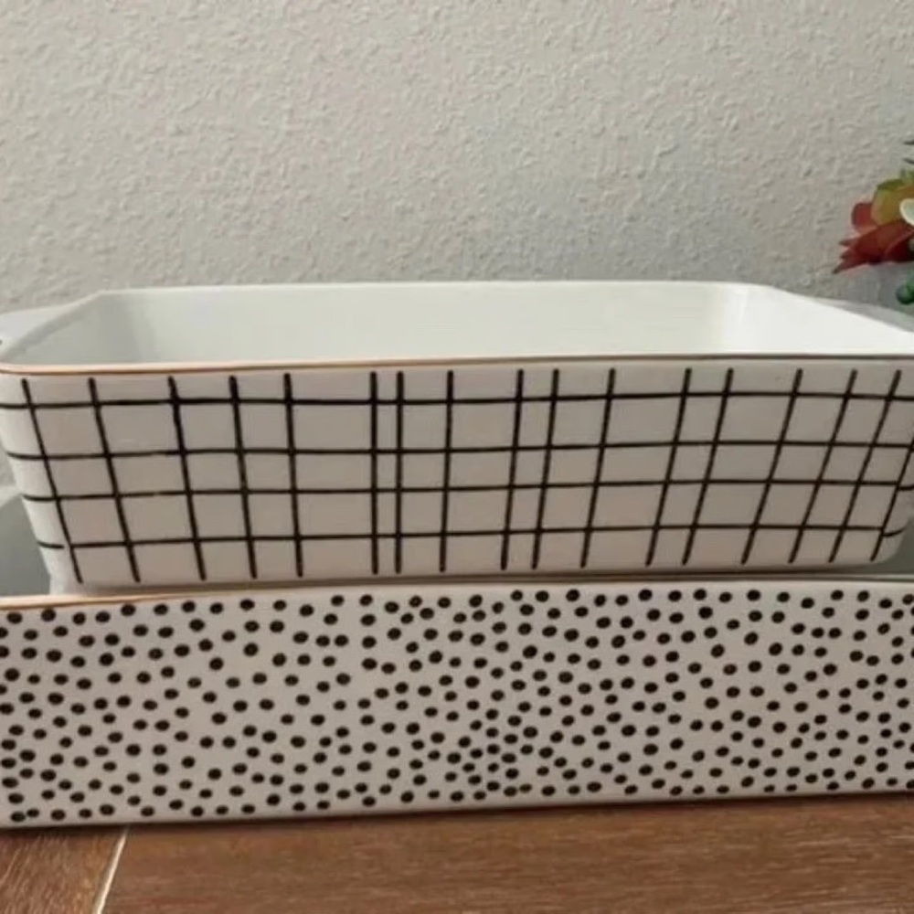 VHTF 2pc New Thyme & Table Rectangle Baker Set Dots & Gridlines - Picture 3 of 4